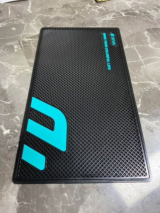 Devia - Anti Slip Mat - Tech Access Unclassified